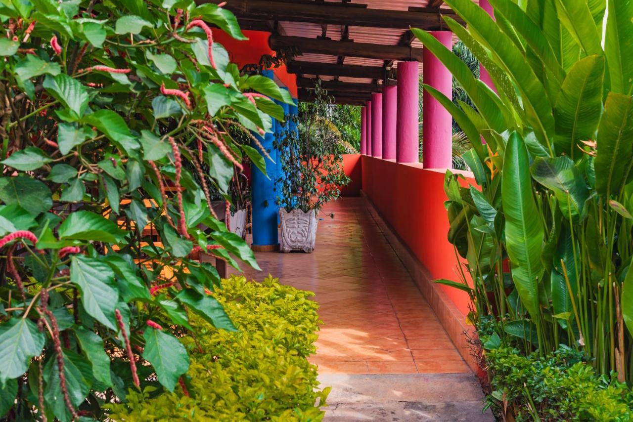 Aparthotel Jardin Tropical Bujumbura Exterior photo